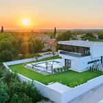 Villa Maem Juršići