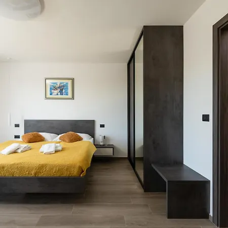 Maem Villa Juršići