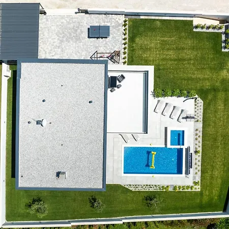 Villa Maem Jursici